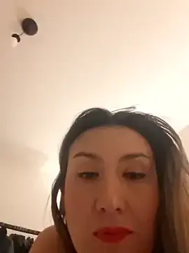 Nikol420  live sex cam