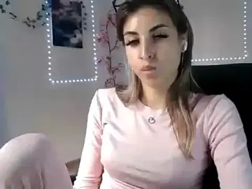 Rossy_Vega  live sex cam