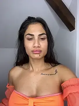 SellenaMoon  live sex cam