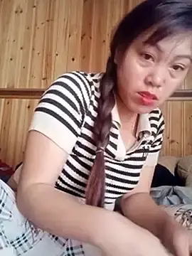 Best-fucks  live sex cam