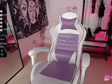 Imfreyjauu  live sex cam