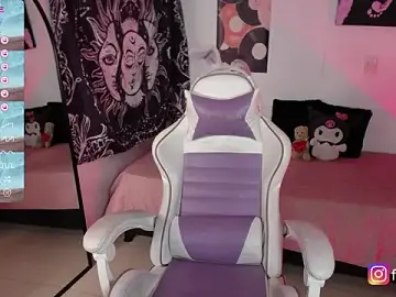 Imfreyjauu  live sex cam