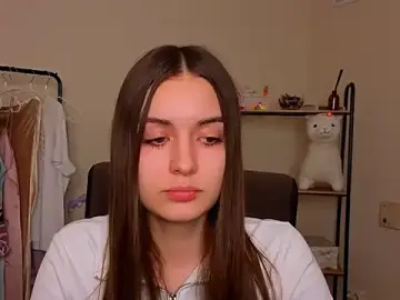 ClaraaHowell  live sex cam