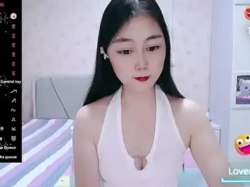 Elvira_baby  live sex cam