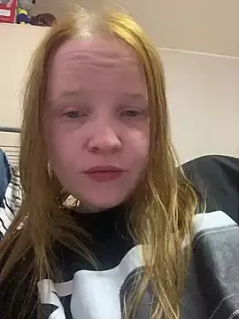 Hooligaanka  live sex cam