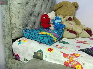 Kathiasaints  live sex cam