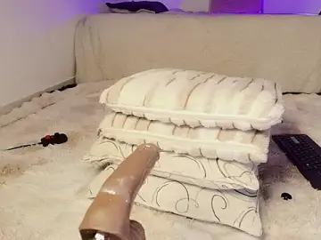 Madeline_Dreams  live sex cam