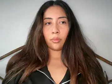O-Enjoyer  live sex cam