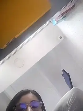 Paooo_Fantasy  live sex cam