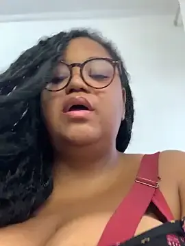 SweetLizzyBBW  live sex cam