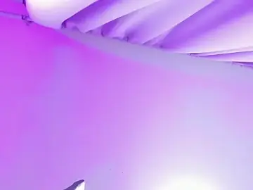Sharlot_frox  live sex cam