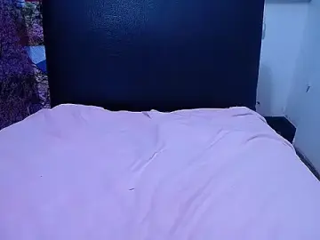 Biigg_xxx  live sex cam
