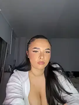 Cherry-Lia  live sex cam