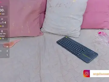 HanaWild  live sex cam
