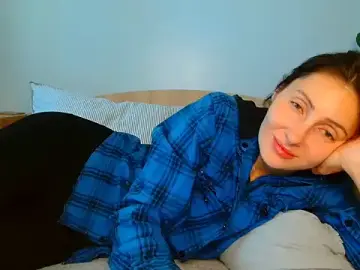 Irina9793  live sex cam