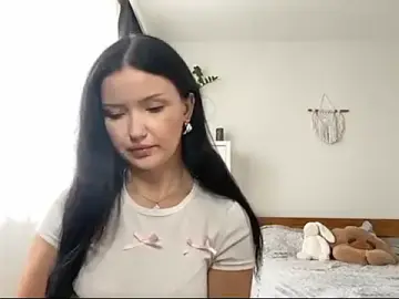 JoanGold  live sex cam