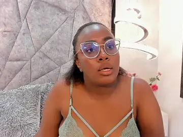ZoeBrowns  live sex cam