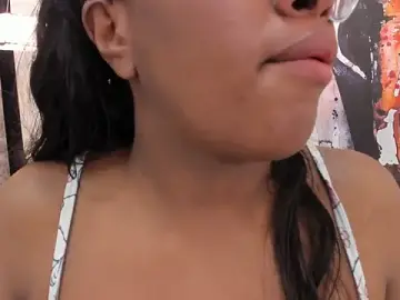 ZoeBrowns  live sex cam