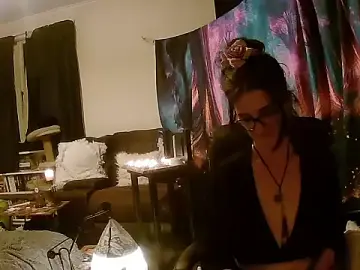 Bloomvioletmoon  live sex cam