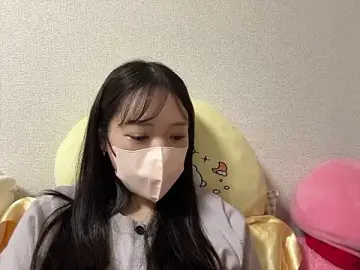 Yuu-chan_  live sex cam