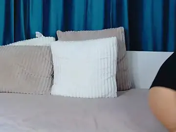 AmelieKeys  live sex cam