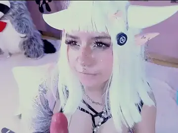 BizzyNoar  live sex cam
