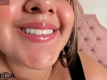 Dulce_charlotte1  live sex cam