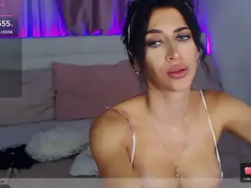 Hennessy_XO  live sex cam