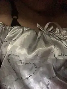 Kem_iu  live sex cam