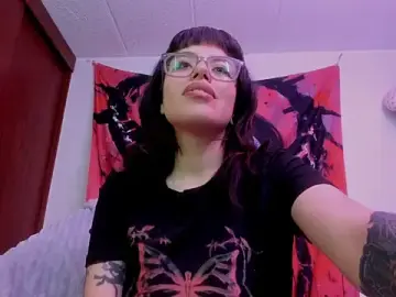 Lucyfx666  live sex cam