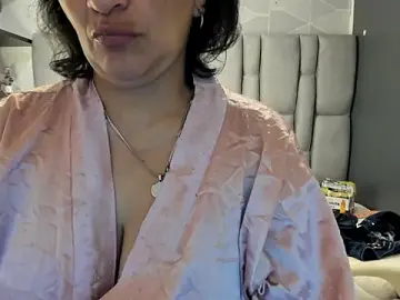 MarilynMiilf_  live sex cam