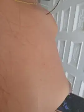 Pretty_karol  live sex cam
