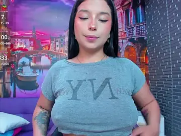 Small_naughty_  live sex cam