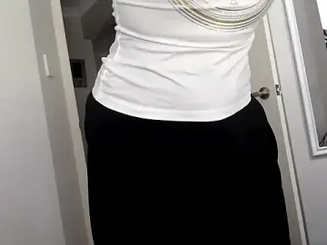 Nevertardy13  live sex cam