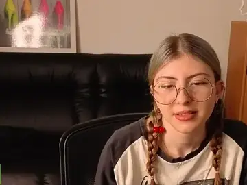 Didi_loumiss1  live sex cam