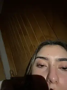 Velvetgum  live sex cam