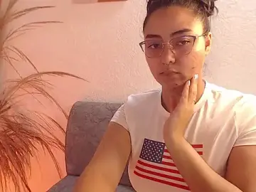 _Kim__M  live sex cam