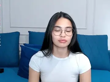 Kwana_colada  live sex cam