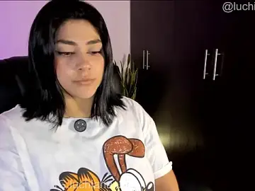 Lucy26_  live sex cam