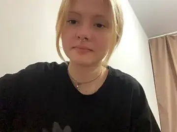 VerdieVillanveva  live sex cam