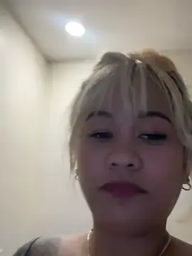 Queenmia__ph  live sex cam