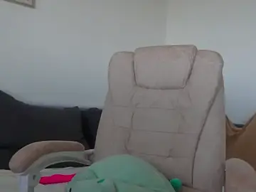 MiaRouge  live sex cam
