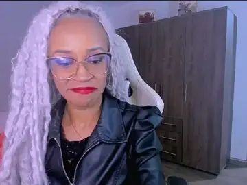 ScarlettMalbec  live sex cam