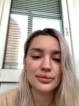 Sextazy  live sex cam