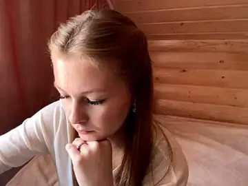 TessSamul  live sex cam