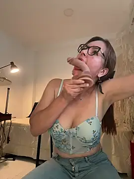 Viictoria-Jones  live sex cam