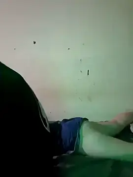 Miakaterine  live sex cam