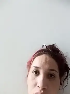 Tubabylola  live sex cam