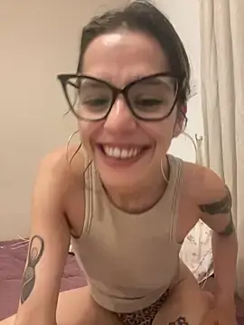 Ava_Laffaire  live sex cam