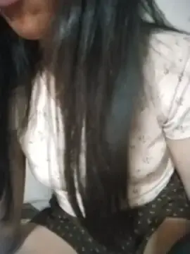 Helen-nn  live sex cam